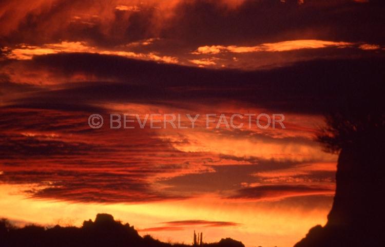 (Multiple values);sun;sea of cortez mexico;water;sillouettes;colorful